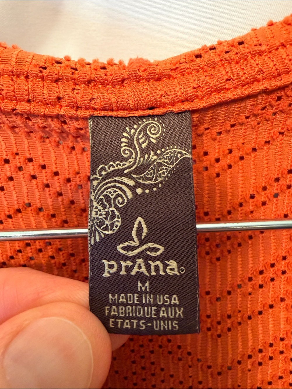 prAna Women’s Size Medium Angie Mesh Hoodie Pullover V-Neck Logo Orange USA Made - Picture 4 of 10